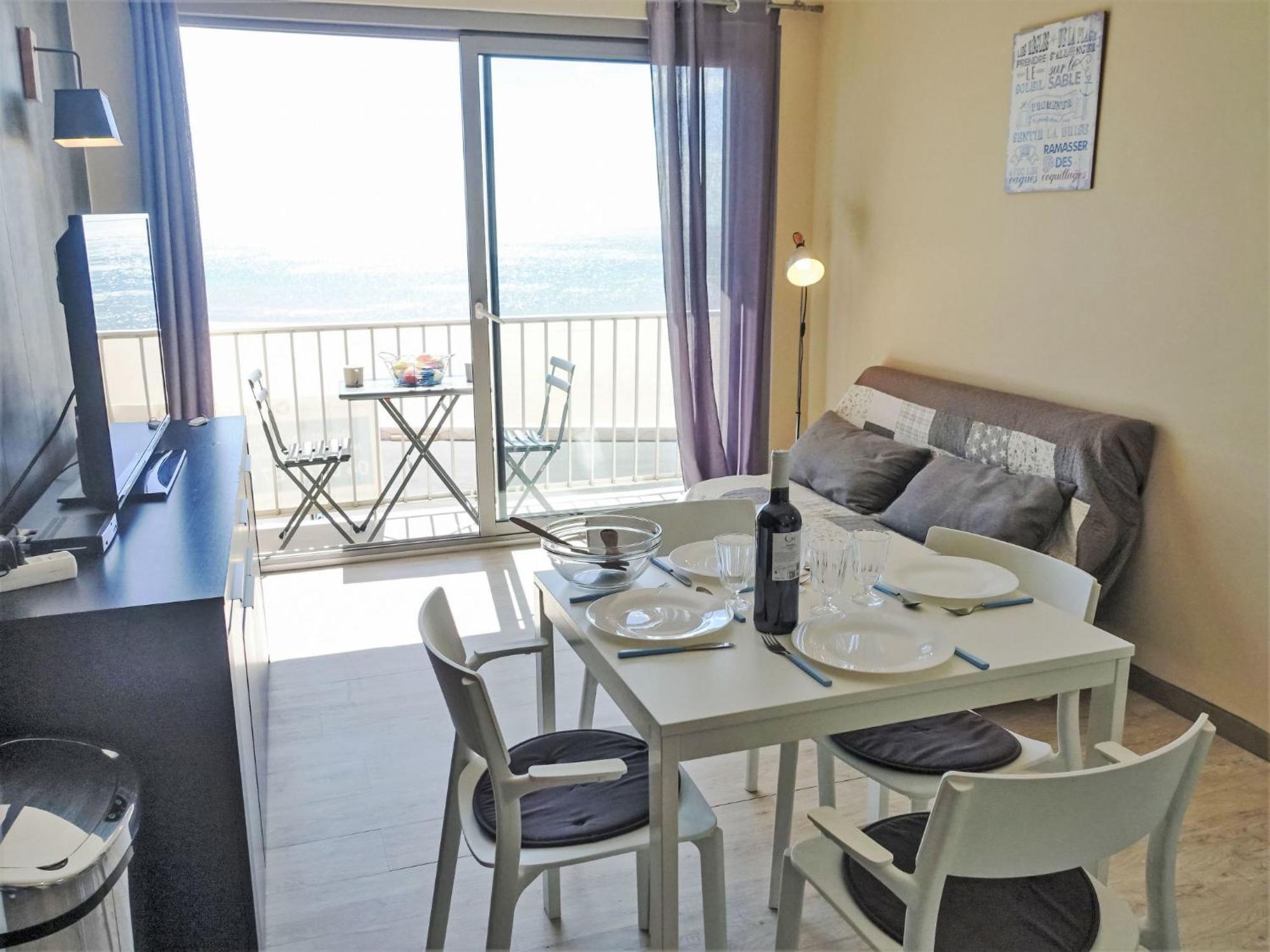Apartment Les Romarins By Interhome Narbonne-Plage Bagian luar foto